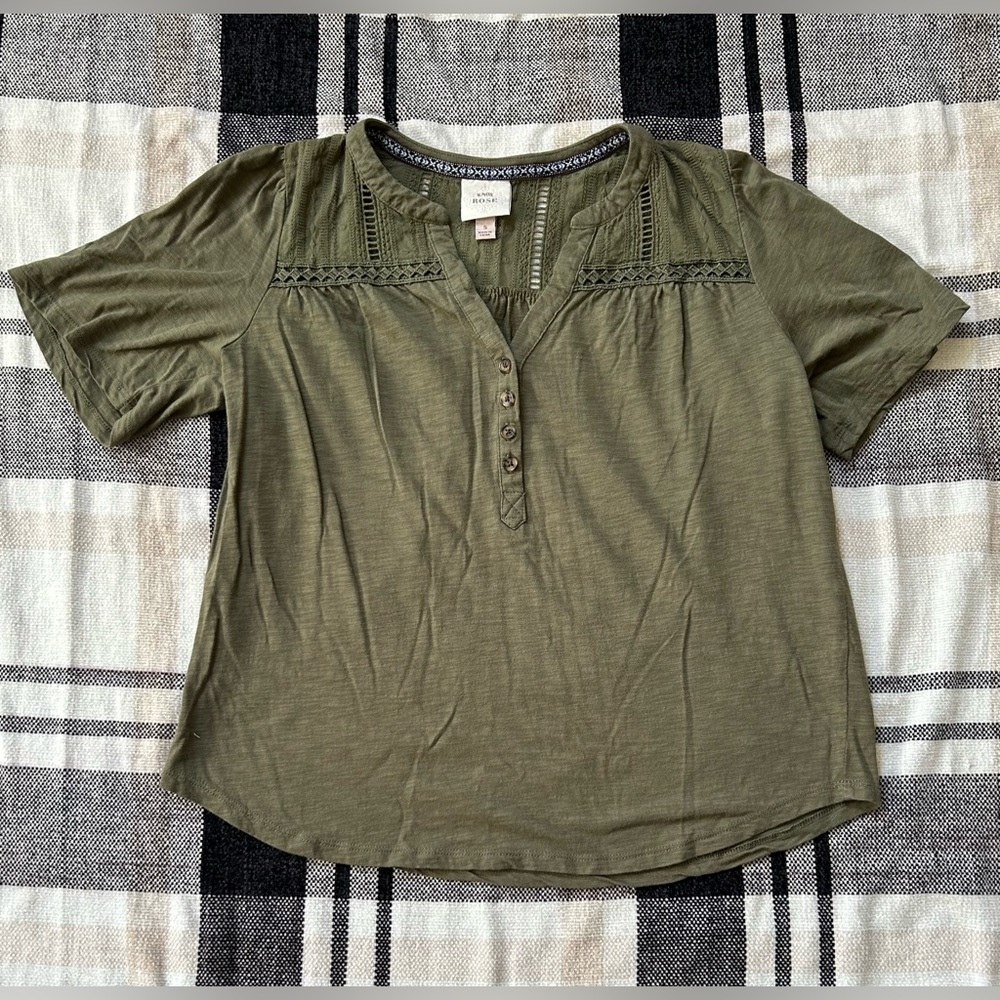 Knox Rose T-Shirt